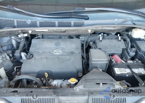 2014 Toyota Sienna Xle from USA, damaged, VIN 5TDDK3DC5ES092132